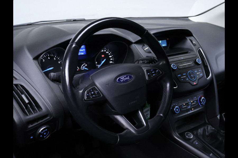 Ford FOCUS Wagon 1.0 Sport Black Edition (APPLE CARPLAY,NAVI,CRUISE,SPORTSTOELEN,LM VELGEN,PDC,GETINT,NETTESTAAT)