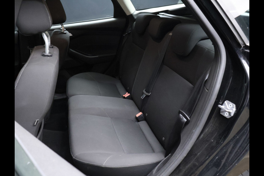 Ford FOCUS Wagon 1.0 Sport Black Edition (APPLE CARPLAY,NAVI,CRUISE,SPORTSTOELEN,LM VELGEN,PDC,GETINT,NETTESTAAT)