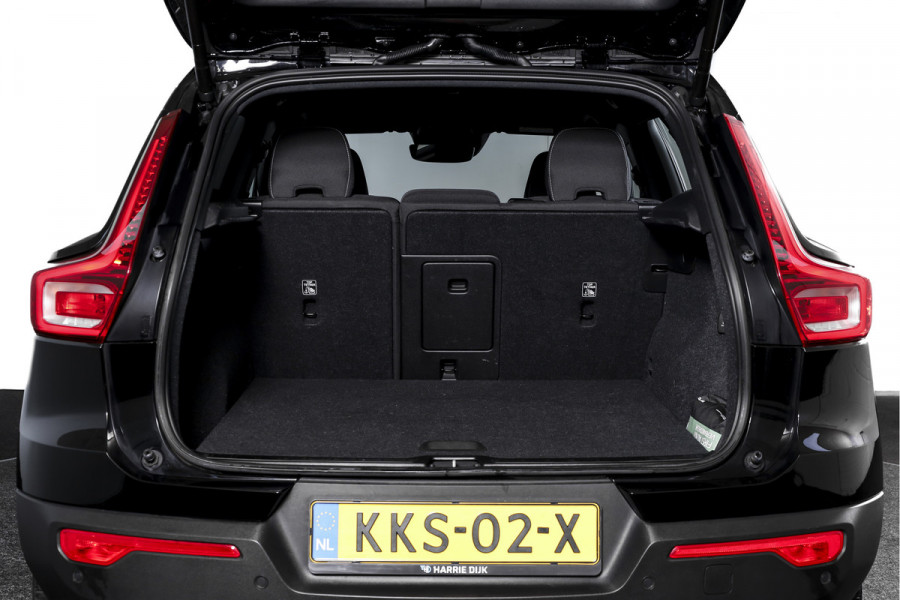 Volvo XC40 1.5 T4 Recharge Plus Bright | Dig. Cockpit | Cruise | Stoel-+Stuurverw. | PDC | Camera | NAV + App. Connect | ECC | Elek. Klep | LM 18" |