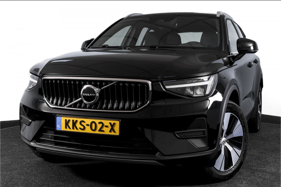 Volvo XC40 1.5 T4 Recharge Plus Bright | Dig. Cockpit | Cruise | Stoel-+Stuurverw. | PDC | Camera | NAV + App. Connect | ECC | Elek. Klep | LM 18" |