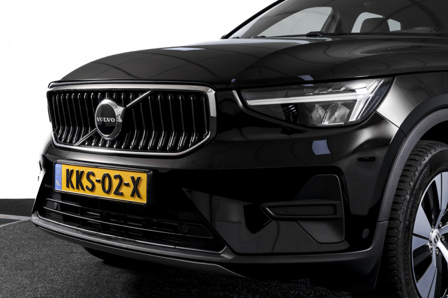 Volvo XC40 1.5 T4 Recharge Plus Bright | Dig. Cockpit | Cruise | Stoel-+Stuurverw. | PDC | Camera | NAV + App. Connect | ECC | Elek. Klep | LM 18" |