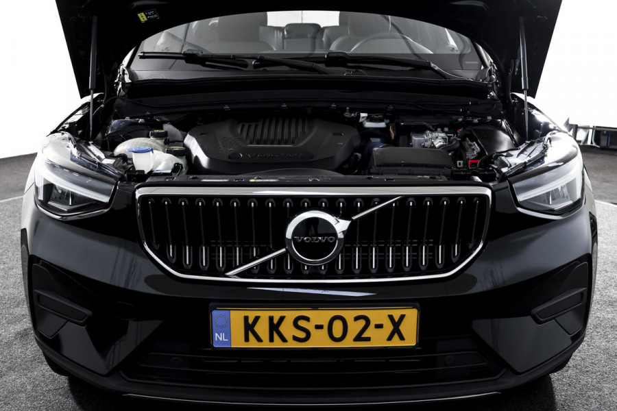 Volvo XC40 1.5 T4 Recharge Plus Bright | Dig. Cockpit | Cruise | Stoel-+Stuurverw. | PDC | Camera | NAV + App. Connect | ECC | Elek. Klep | LM 18" |