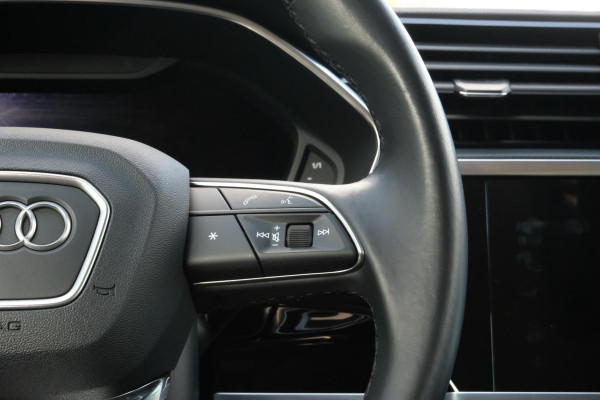 Audi Q3 Sportback 45 TFSI e S Line 245 PK | S-line | Elektrische Klep | Lederen bekleding | Audi Sporten Velgen |  Stoelverwarming | Camera | LED | DAB | Virtual Cockpit |
