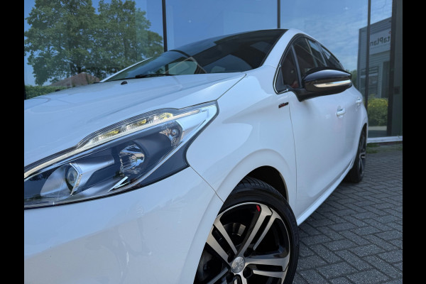 Peugeot 208 1.2 Turco GT-line - Automaat - Navi - Climate - Camera - Cruise