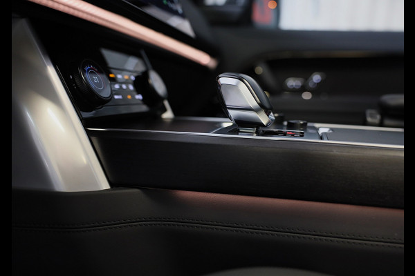 Land Rover Range Rover P 510E SV / Chauffeurspakket / Leder / Massage / Meridian / 360 Camera / Head Up / Open Pano / 22 Inch
