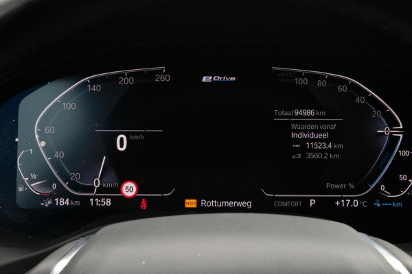 BMW X3 xDrive30e High Executive 292 PK | Sportstoelen | Adaptive cruise control | Keyless | Elektrische achterklep | Stoelverwarming | Camera | Head up Display | 20 inch