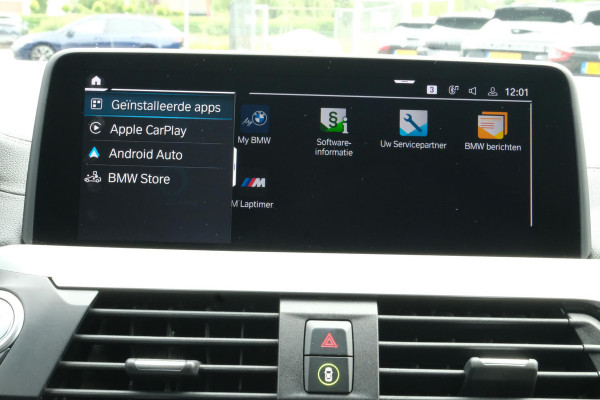 BMW X3 xDrive30e High Executive 292 PK | Sportstoelen | Adaptive cruise control | Keyless | Elektrische achterklep | Stoelverwarming | Camera | Head up Display | 20 inch