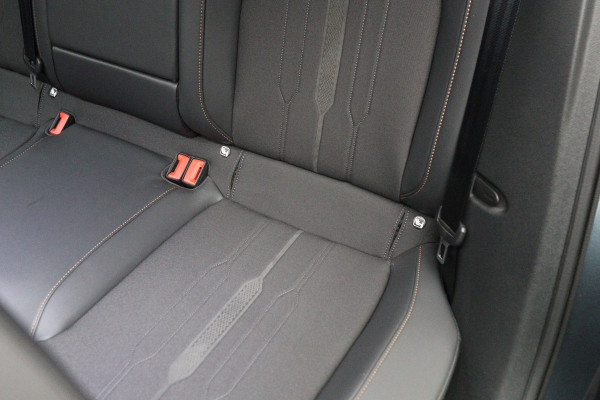 CUPRA Formentor 1.4 e-Hybrid VZ 245 PK Performance PHEV, Panoramadak, BEATS-Audio, 360 Camera, Stuur-Startknop