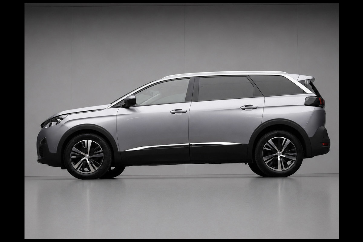 Peugeot 5008 1.2 PureTech Allure Avantage Sport (APPLE CARPLAY,NAVI,CAMERA,360 VIEW,GETINT,CLIMATE,CRUISE,SPORTSTOELEN,LM VELGEN)