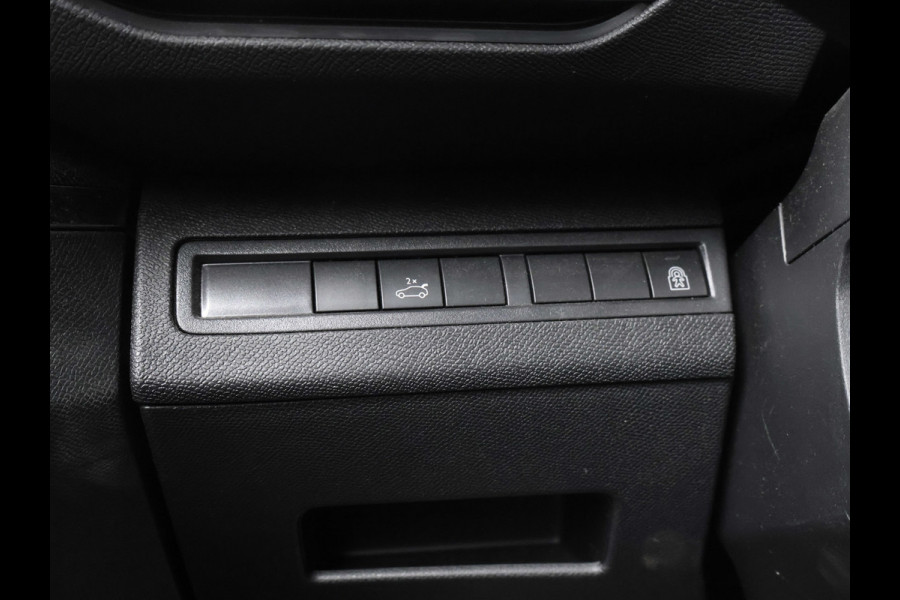 Peugeot 5008 1.2 PureTech Allure Avantage Sport (APPLE CARPLAY,NAVI,CAMERA,360 VIEW,GETINT,CLIMATE,CRUISE,SPORTSTOELEN,LM VELGEN)