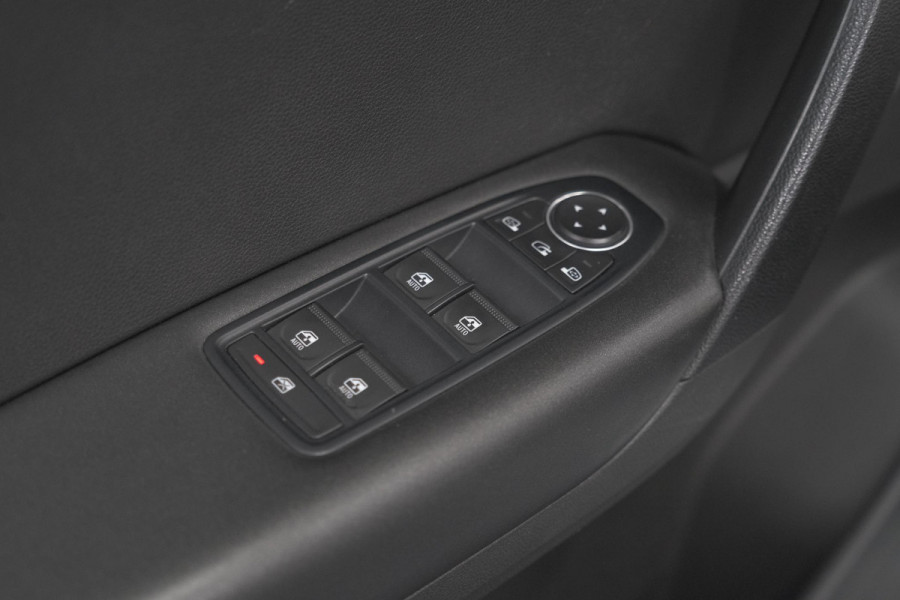 Renault Captur TCe 90 Zen | Trekhaak | Parkeersensoren | Navigatie | Stoelverwarming