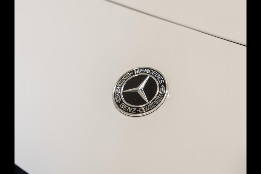 Mercedes-Benz A-Klasse 250 e Business Solution AMG Limited / 218pk / Sfeerverlichting / Stoelverwarming /