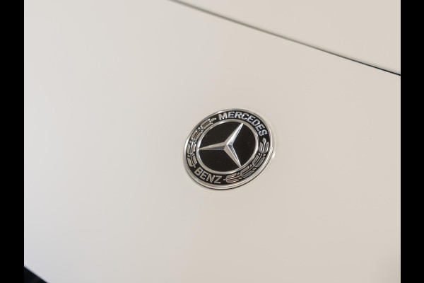 Mercedes-Benz A-Klasse 250 e Business Solution AMG Limited / 218pk / Sfeerverlichting / Stoelverwarming /
