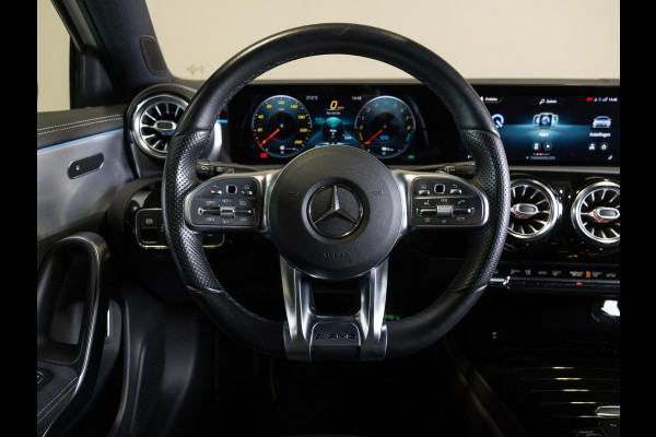Mercedes-Benz A-Klasse 250 e Business Solution AMG Limited / 218pk / Sfeerverlichting / Stoelverwarming /