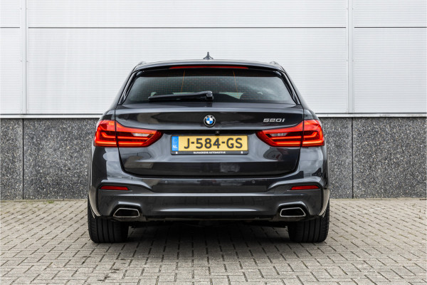 BMW 5 Serie Touring 520i High Executive M-Sport Leder dashboard / Pano / Individual / Camera / 19inch