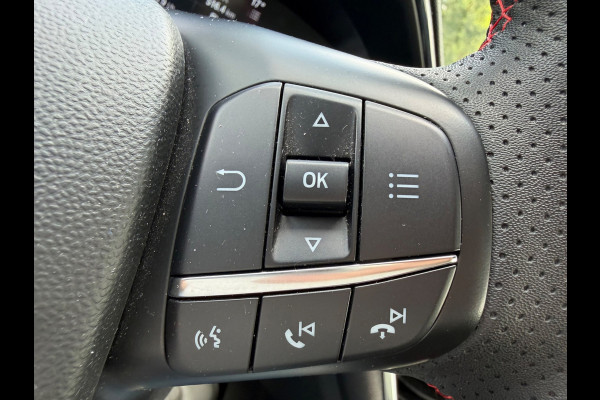 Ford Fiesta 1.0 EcoBoost 125 pk Hybrid ST-Line X, glazen panoramadak, stoelverwarming, vele opties, 1 e eigenaar, NL auto met nap