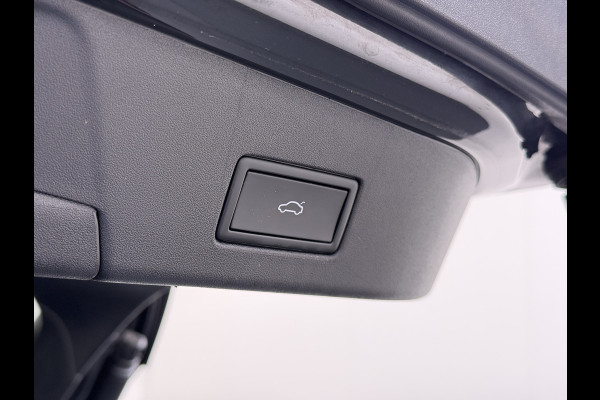 Volkswagen ID.4 Max 82kWh SOH 93% Warmtepomp Panoramdak Ergo Active+Memory Head-Up Display 360°Camera Stoel+Stuurverwarming Navi Ecc Pdc Apple Carplay/Android Auto Lmv 21" Keyless advanced display Matrix led Dodehoek detector Dealeronderhouden 1e Eigenaar Origineel Nederlandse Auto