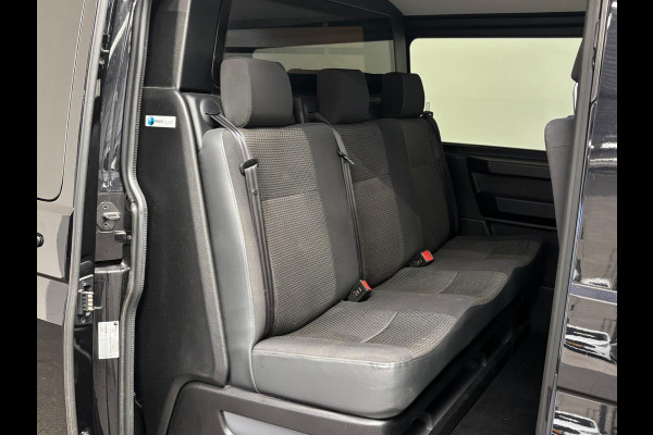 Volkswagen Transporter 2.0 TDI L2H1 28 Dubbele Cabine Highline Automaat Cruise Control Airco Navigatie Parkeersensoren Camera