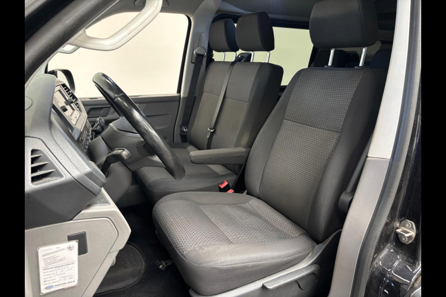 Volkswagen Transporter 2.0 TDI L2H1 28 Dubbele Cabine Highline Automaat Cruise Control Airco Navigatie Parkeersensoren Camera