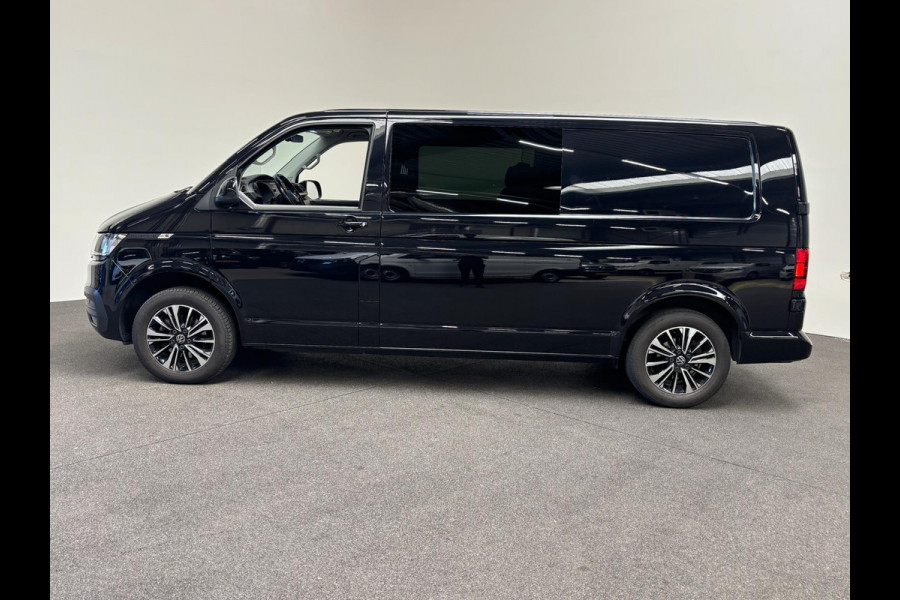 Volkswagen Transporter 2.0 TDI L2H1 28 Dubbele Cabine Highline Automaat Cruise Control Airco Navigatie Parkeersensoren Camera
