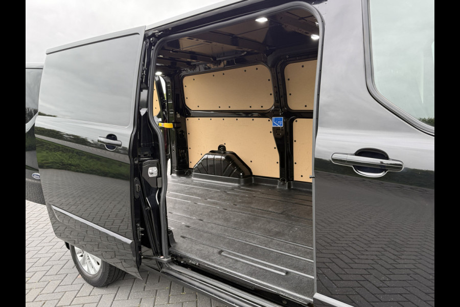 Ford Transit Custom 2.0 TDCI 130 PK AUTOMAAT LIMITED / L2H1 / 1e EIG. / TREKHAAK / CAMERA / 3-ZITS / LANE ASSIST / LED