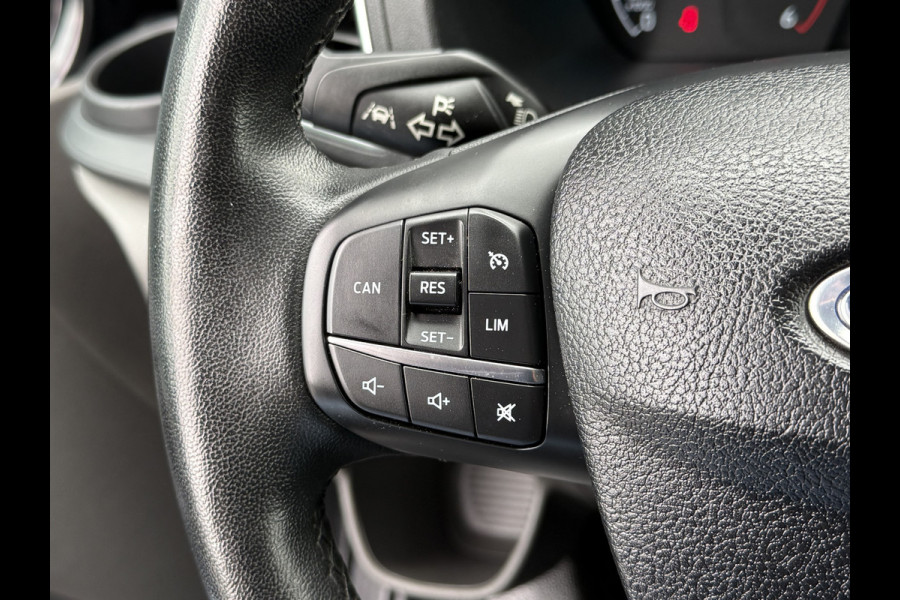 Ford Transit Custom 2.0 TDCI 130 PK AUTOMAAT LIMITED / L2H1 / 1e EIG. / TREKHAAK / CAMERA / 3-ZITS / LANE ASSIST / LED