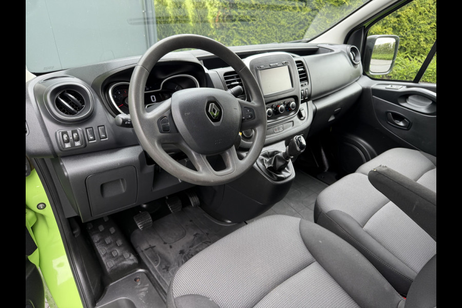 Renault Trafic 1.6 dCi / L1H1 / 1e EIG. / BOTT INRICHTING / TREKHAAK / IMPERIAAL / 3-ZITS / AIRCO / CRUISE / NAVI