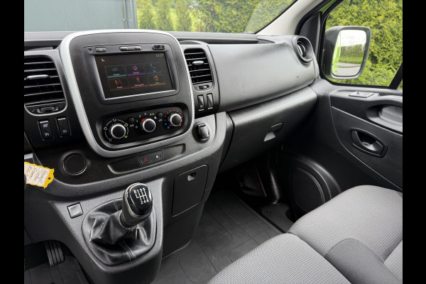 Renault Trafic 1.6 dCi / L1H1 / 1e EIG. / BOTT INRICHTING / TREKHAAK / IMPERIAAL / 3-ZITS / AIRCO / CRUISE / NAVI