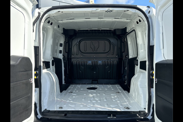 Fiat Doblò Cargo 1.3 MJ E6 / L1H1 / UNIEK !! / ** 9.441 KM NAP ** / 1e EIGENAAR / AIRCO / SCHUIFDEUR / NIEUWSTAAT !!