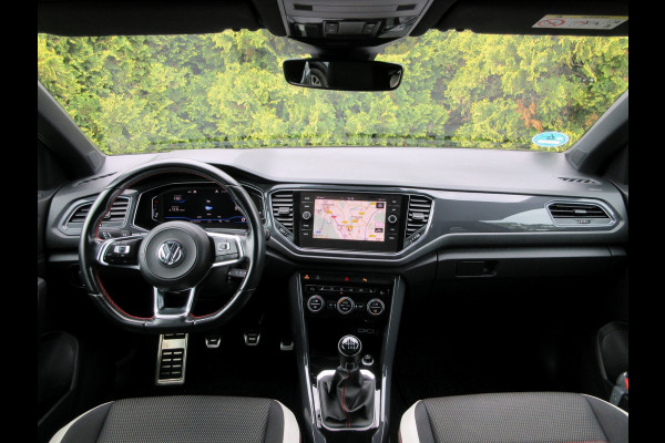 Volkswagen T-Roc 1.0 TSI Sport *LED * Virt. Cockpit * Carplay *