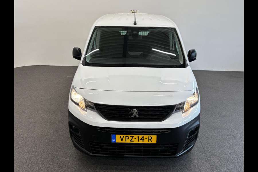 Peugeot Partner 1.5 BlueHDI Premium Long Navigatie Apple Carplay Android Auto Parkeersensoren achter Cruise Control Airco Lang L2