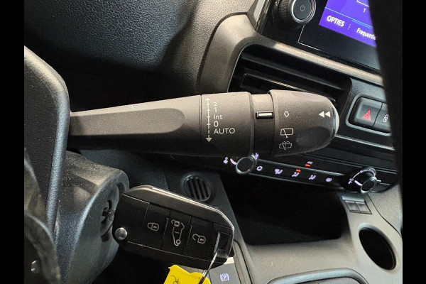Peugeot Partner 1.5 BlueHDI Premium Long Navigatie Apple Carplay Android Auto Parkeersensoren achter Cruise Control Airco Lang L2