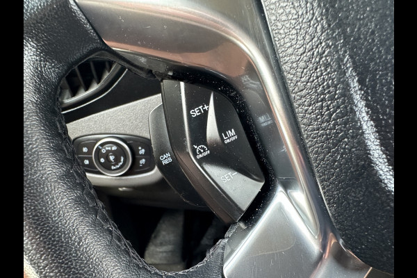 Ford Transit Connect 1.5 EcoBlue 100 PK / L2H1 / TREKHAAK / CAMERA / CRUISE / AIRCO / LICHTMETALEN VELGEN