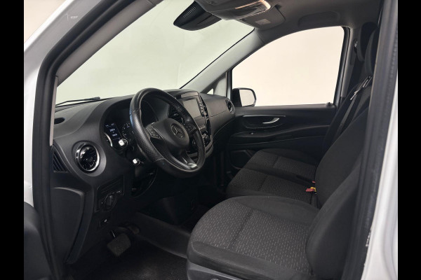 Mercedes-Benz Vito 114 CDI Extra Lang Automaat Camera Stoelverwarming Adaptive Cruise Control Navigatie Trekhaak