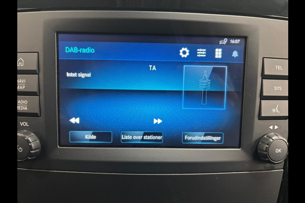 Mercedes-Benz Vito 114 CDI Extra Lang Automaat Camera Stoelverwarming Adaptive Cruise Control Navigatie Trekhaak