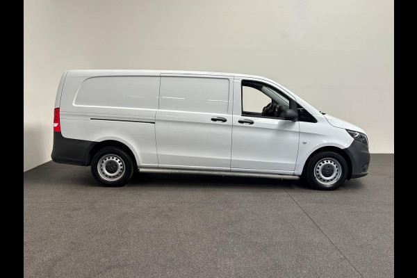 Mercedes-Benz Vito 114 CDI Extra Lang Automaat Camera Stoelverwarming Adaptive Cruise Control Navigatie Trekhaak