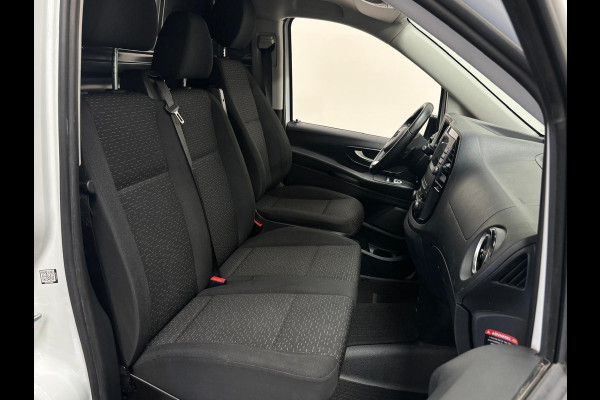 Mercedes-Benz Vito 114 CDI Extra Lang Automaat Camera Stoelverwarming Adaptive Cruise Control Navigatie Trekhaak