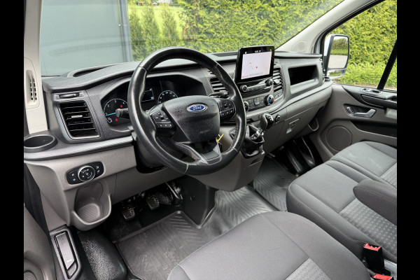 Ford Transit Custom 2.0 TDCI / L2H1 / DUBBELE CABINE / 1e EIG. / INRICHTING / TREKHAAK / CAMERA / 6-PERS.