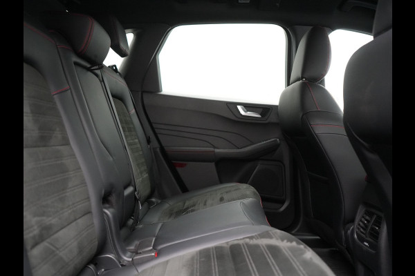 Ford Kuga 2.5 ST-Line PHEV 225pk Dealer O.H. | Trekhaak Af Fabriek | Adaptive Cruise | Head Up | 360 Camera | Bang & Olufsen | Alcantara Sportstoelen Verwarmd | Apple Carplay | Stuur Verwarmd | Blis | Keyless | Navigatie | DAB | Plug In Hybrid |