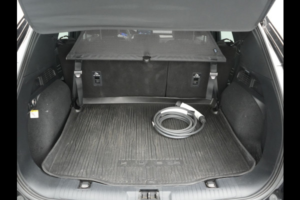 Ford Kuga 2.5 ST-Line PHEV 225pk Dealer O.H. | Trekhaak Af Fabriek | Adaptive Cruise | Head Up | 360 Camera | Bang & Olufsen | Alcantara Sportstoelen Verwarmd | Apple Carplay | Stuur Verwarmd | Blis | Keyless | Navigatie | DAB | Plug In Hybrid |