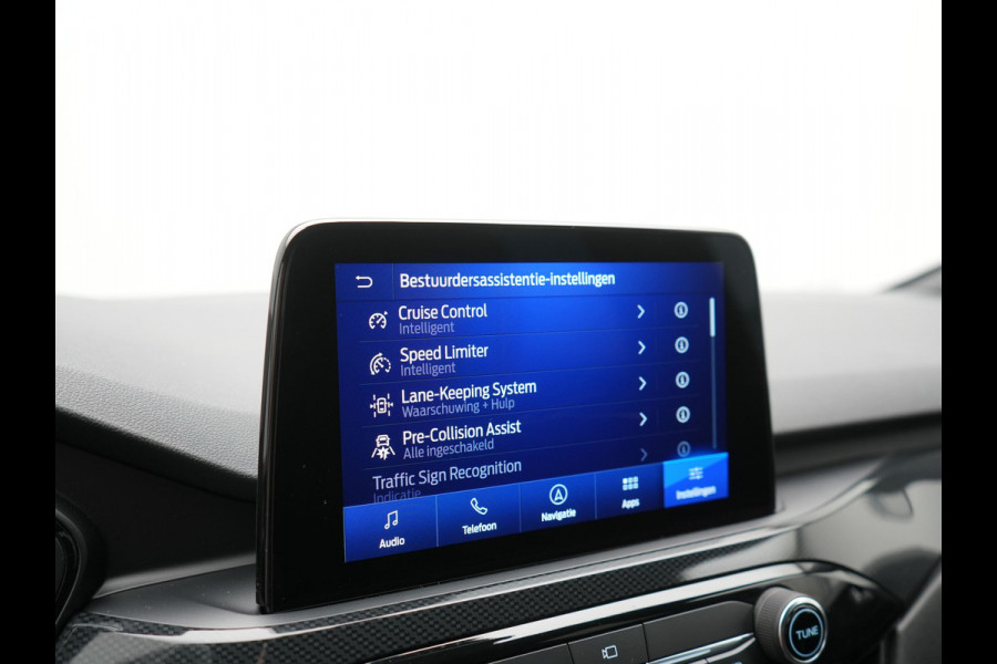 Ford Kuga 2.5 ST-Line PHEV 225pk Dealer O.H. | Trekhaak Af Fabriek | Adaptive Cruise | Head Up | 360 Camera | Bang & Olufsen | Alcantara Sportstoelen Verwarmd | Apple Carplay | Stuur Verwarmd | Blis | Keyless | Navigatie | DAB | Plug In Hybrid |