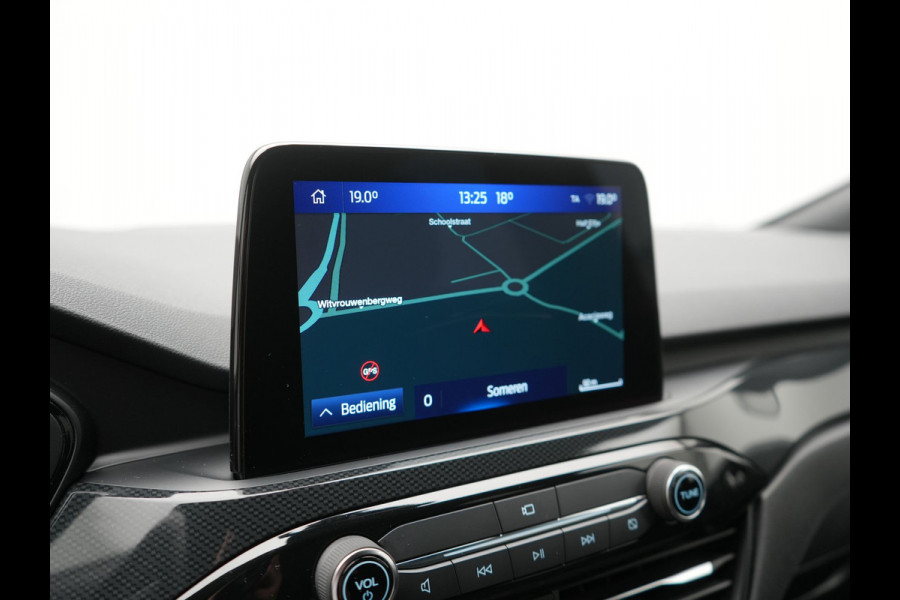 Ford Kuga 2.5 ST-Line PHEV 225pk Dealer O.H. | Trekhaak Af Fabriek | Adaptive Cruise | Head Up | 360 Camera | Bang & Olufsen | Alcantara Sportstoelen Verwarmd | Apple Carplay | Stuur Verwarmd | Blis | Keyless | Navigatie | DAB | Plug In Hybrid |