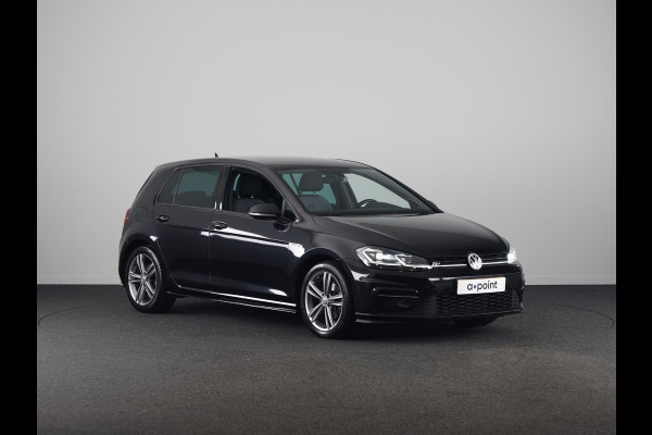 Volkswagen Golf 1.5 TSI Highline Business R 150 PK | Automaat (DSG) | Navigatie | Camera | Digitaal dashboard