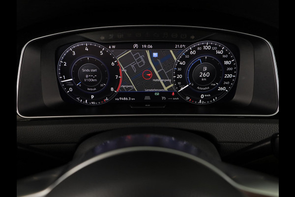 Volkswagen Golf 1.5 TSI Highline Business R 150 PK | Automaat (DSG) | Navigatie | Camera | Digitaal dashboard