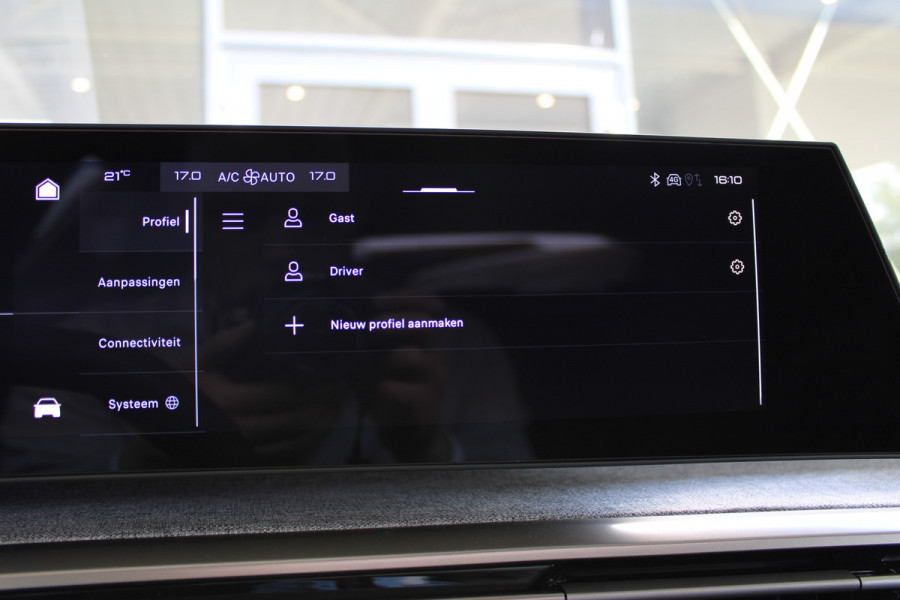 Peugeot 3008 1.2 Hybrid 145 GT | Panoramadak | Focal | BLIS | LED | 360 Camera