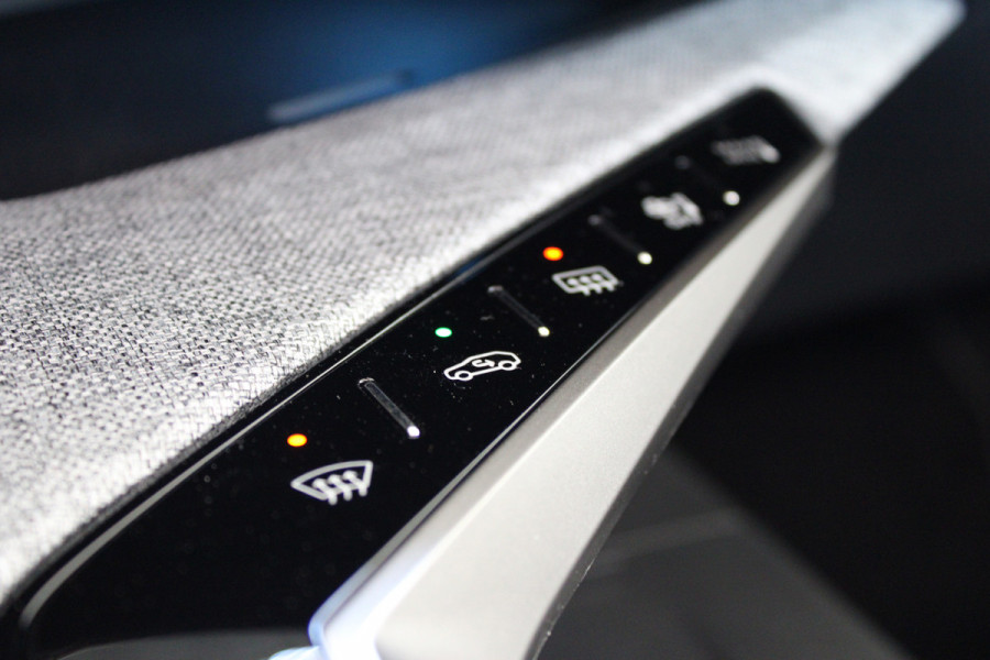 Peugeot 3008 1.2 Hybrid 145 GT | Panoramadak | Focal | BLIS | LED | 360 Camera