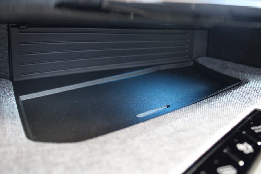 Peugeot 3008 1.2 Hybrid 145 GT | Panoramadak | Focal | BLIS | LED | 360 Camera