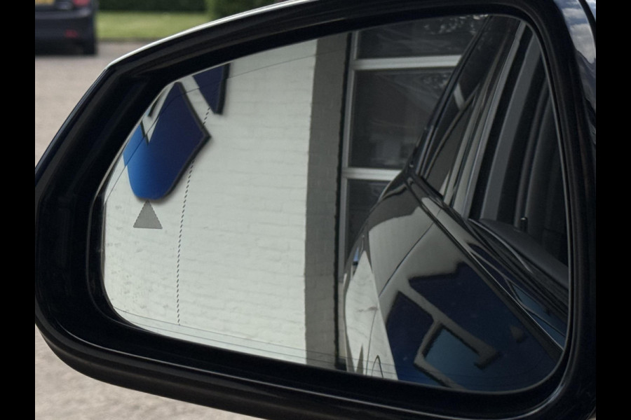 BMW X1 xDrive30e M SPORT | PANORAMA | 360 CAMERA | TREKHAAK | STOELVERWARMING | HEAD UP | DRIVING ASS. PROFF |