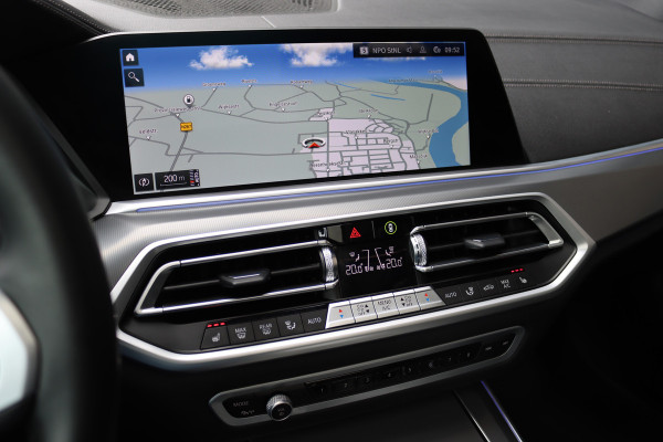BMW X5 xDrive40d M-Sport High Executive | Panoramadak | ACC | Leder | Memory | Camera | Trekhaak | Harman/Kardon | 22'' inch | Sport-uitlaatsysteem M |