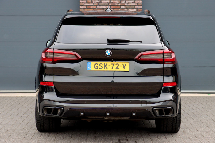 BMW X5 xDrive40d M-Sport High Executive | Panoramadak | ACC | Leder | Memory | Camera | Trekhaak | Harman/Kardon | 22'' inch | Sport-uitlaatsysteem M |